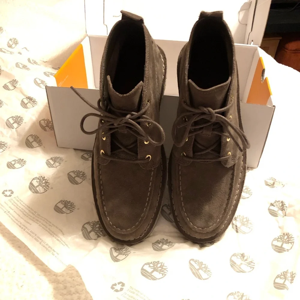 Timberland Men's Westmore Moc-toe Chukka Boots Canteen color suede , New in box
